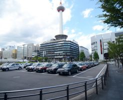 京都駅のタクシー乗り場（京都タワー側）