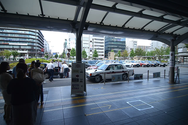 JR京都駅タクシー乗り場への道順（中央改札より）