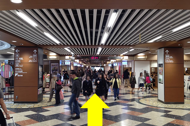 京都駅直結の京都らしいランチ・京料理「萬重」への写真付行き方道順11